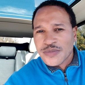 Meet your Posher, Simone